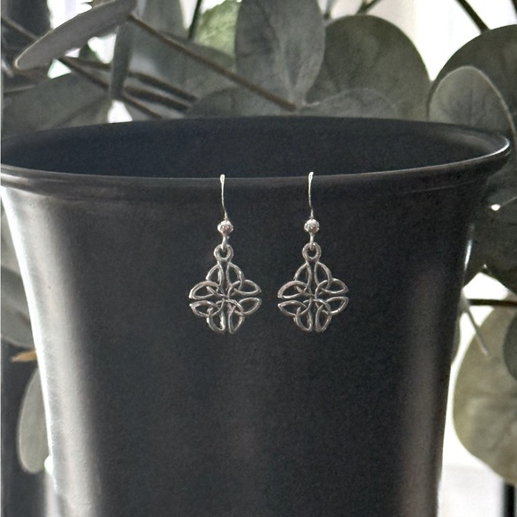 925 Sterling Silver Celtic Design Dangle Earrings! Hypoallergenic! NEW! - Picture 4 of 4